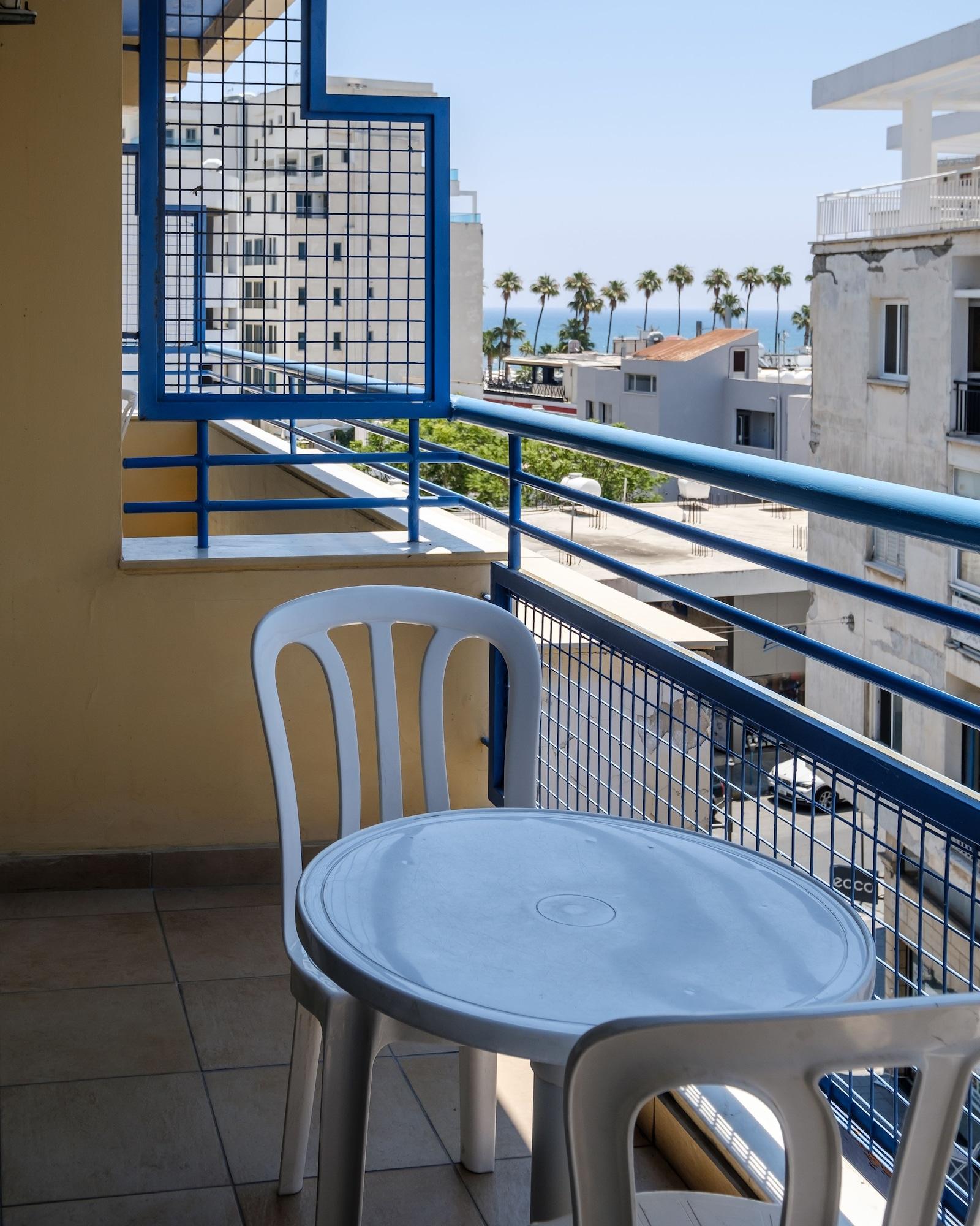 Atrium Zenon Hotel Apartments Larnaca Exterior foto